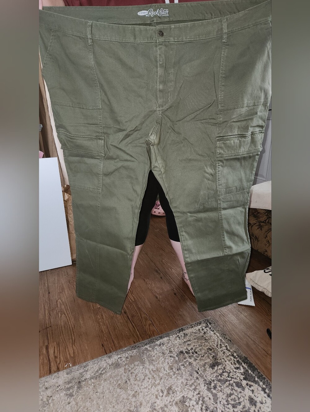 Old Navy Olive Green Cargo Pants